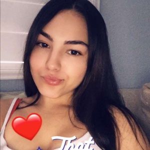 Meet your Posher, Bella